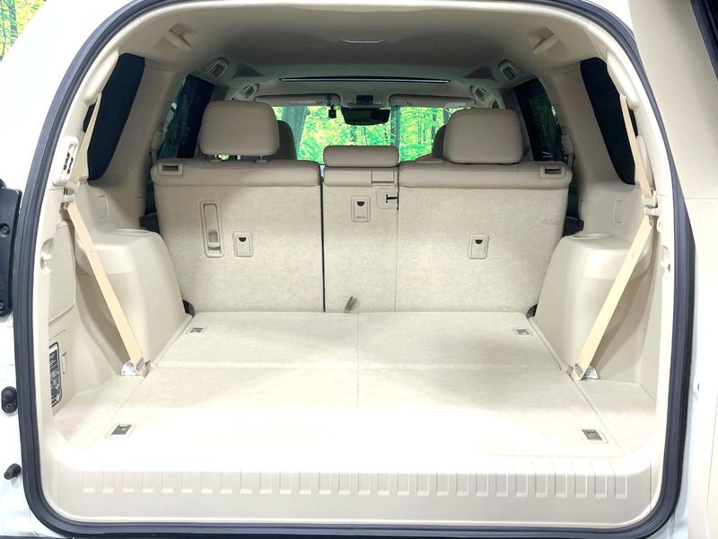 2021 Toyota Land Cruiser Prado 3BA-TRJ150W (UW-6a8a664e257ae)[28]