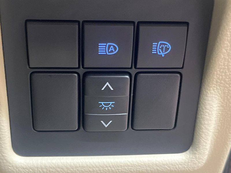 2023 Toyota Land Cruiser Prado 3BA-TRJ150W (UW-6a8a66518375c)[28]