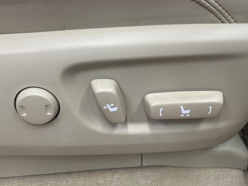 2023 Toyota Land Cruiser Prado 3BA-TRJ150W (UW-6a8a66518375c)[25]