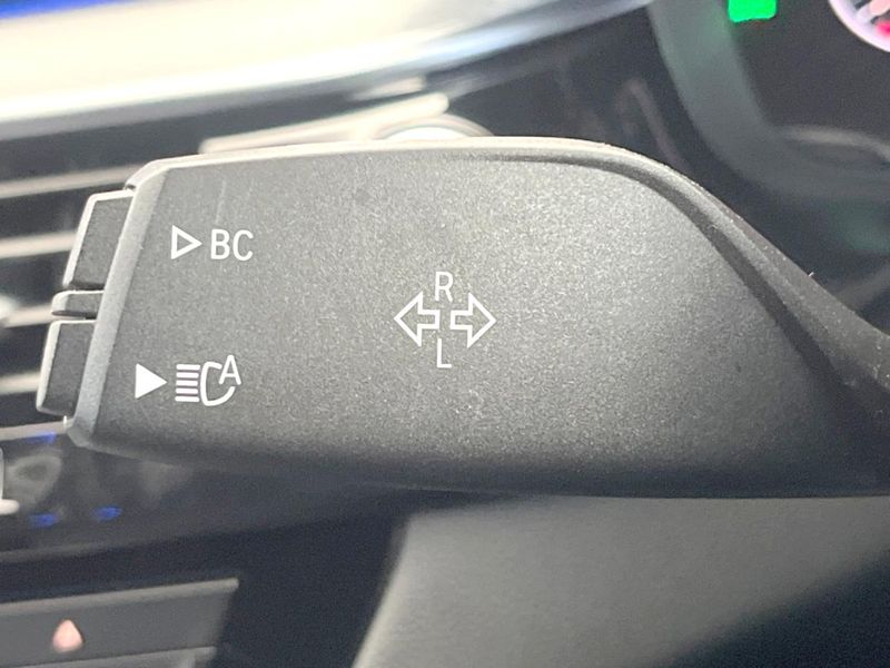 2020 BMW 5 Series 3DA-JF20 (UW-6a8a6677c8040)[28]
