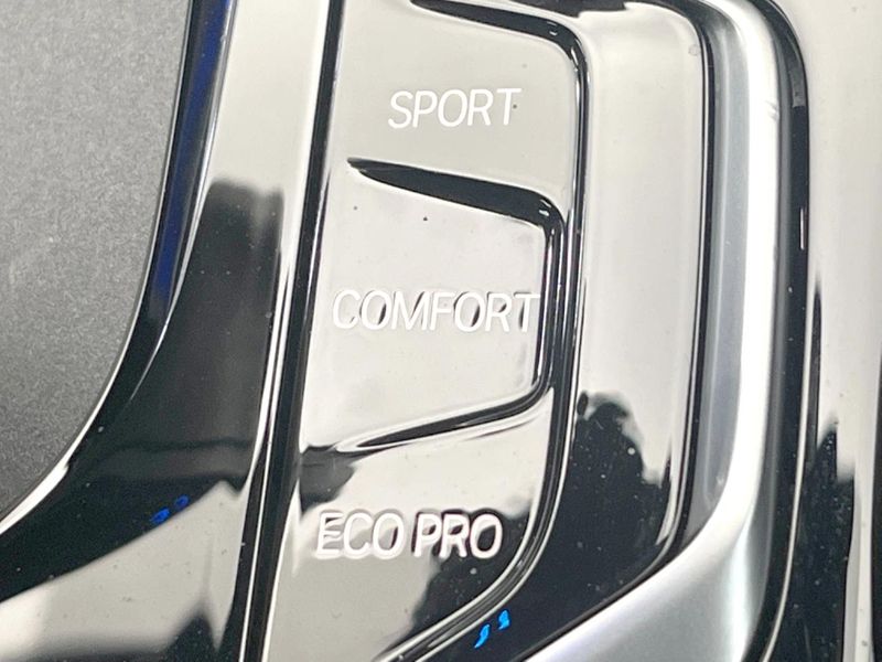 2020 BMW 5 Series 3DA-JF20 (UW-6a8a6677c8040)[19]