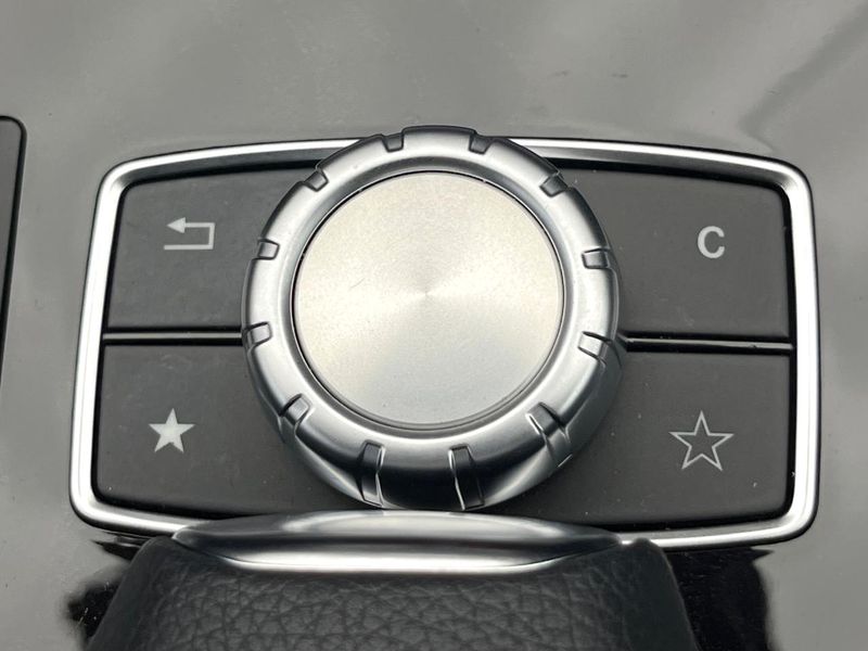 2014 Mercedes Benz E Class RBA-212036C (UW-6a8a667c28814)[23]