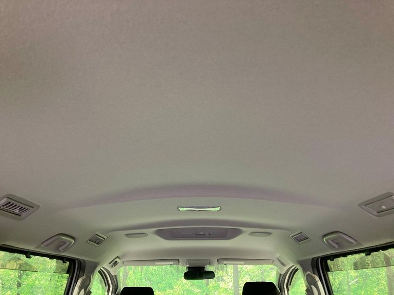 2016 Toyota Voxy DBA-ZRR80W (UW-6a8a66990a6c4)[14]