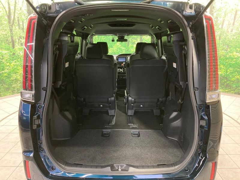 2020 Toyota Esquire DBA-ZRR80G (UW-6a8a66a1a4a66)[14]