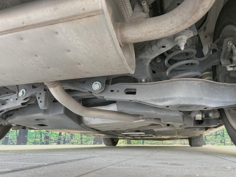 2016 Toyota Prius DAA-ZVW50 (UW-6a8a66bcf2b4f)[16]
