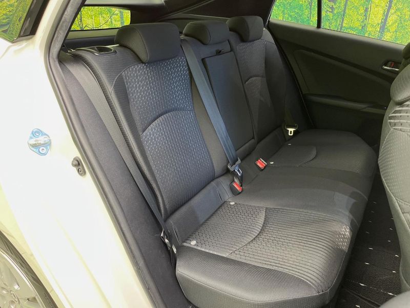 2016 Toyota Prius DAA-ZVW50 (UW-6a8a66bd729a5)[21]