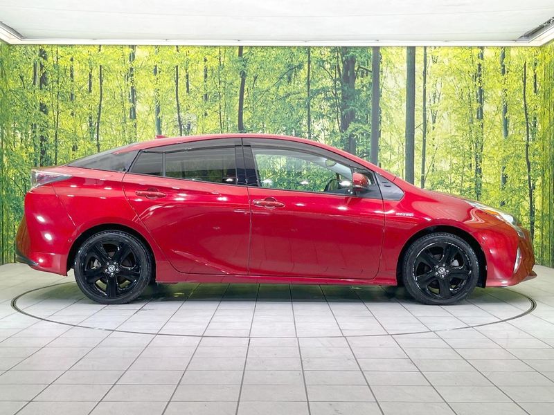 2017 Toyota Prius DAA-ZVW51 (UW-6a8a66c7d64d8)[7]