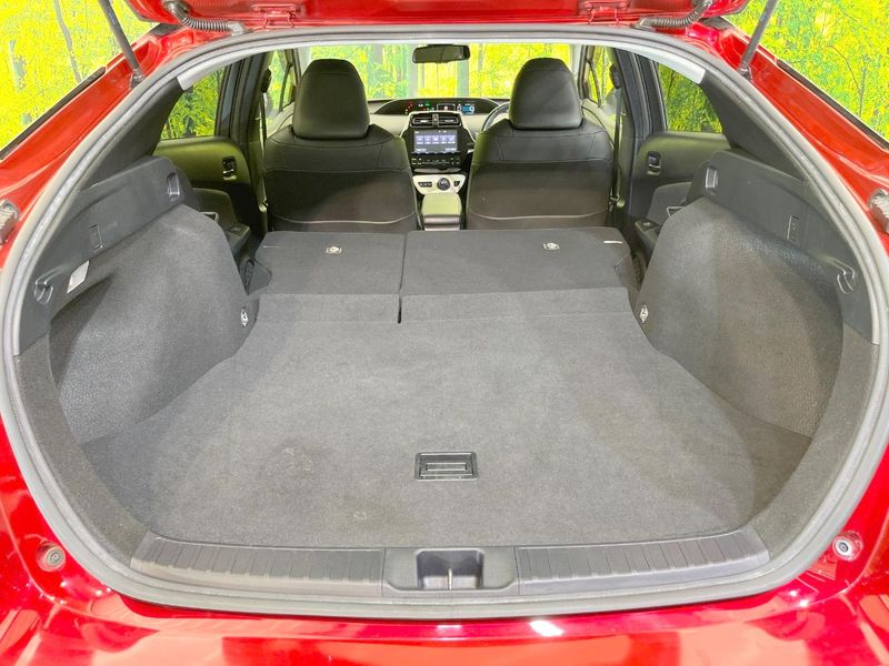2017 Toyota Prius DAA-ZVW51 (UW-6a8a66c7d64d8)[27]
