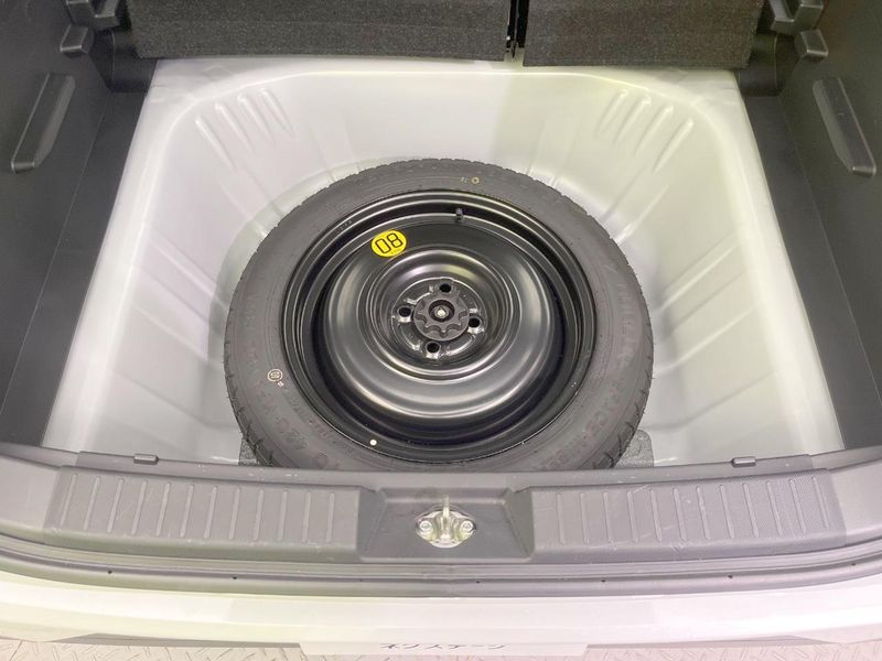 2020 Toyota Raize 5BA-A200A (UW-6a8bb454f0fe2)[17]