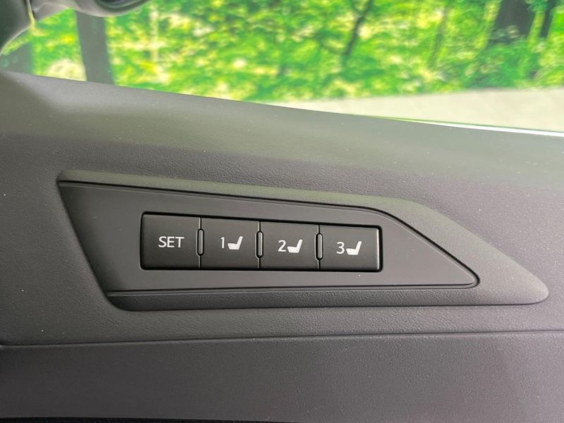 2018 Toyota Vellfire DBA-AGH30W (UW-6a8bb47fe3485)[21]