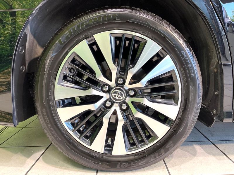 2019 Toyota Alphard DBA-AGH30W (UW-6a8bb4832d8b2)[15]