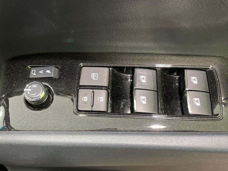 2020 Toyota Alphard 3BA-AGH30W (UW-6a8bb48742570)[7]