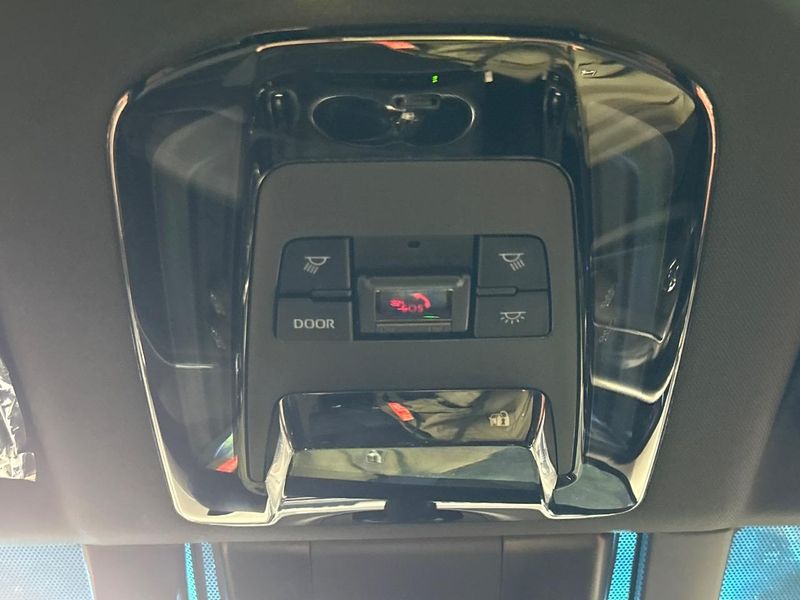 2024 Toyota Harrier Hybrid 6AA-AXUH80 (UW-6a8bb4b817238)[19]
