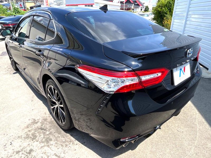 2020 Toyota Camry DAA-AXVH70 (UW-6a8bb4bc83d13)[18]