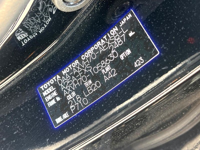 2020 Toyota Camry DAA-AXVH70 (UW-6a8bb4bc83d13)[1]