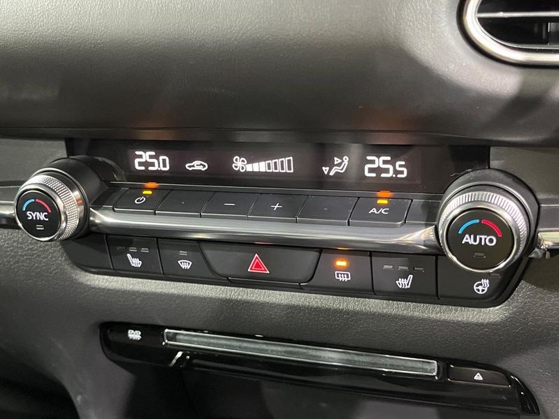 2021 Mazda CX-30 5BA-DMEP (UW-6a8bb51d3808f)[18]
