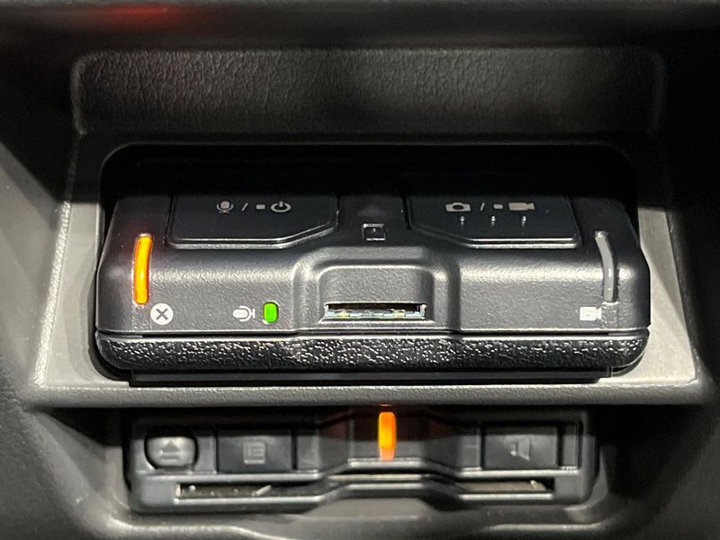 2021 Mazda CX-30 5BA-DMEP (UW-6a8bb51d3808f)[8]