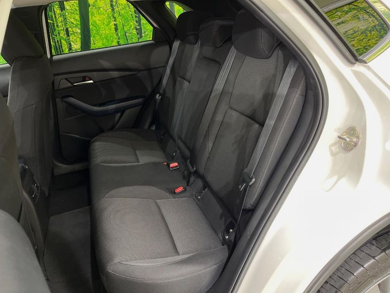 2021 Mazda CX-30 5BA-DMEP (UW-6a8bb51d67ea5)[26]