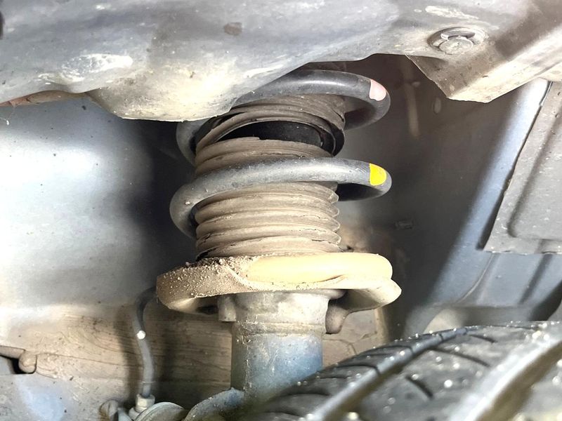 2016 Nissan Note DBA-E12 (UW-6a8bb5238b315)[19]