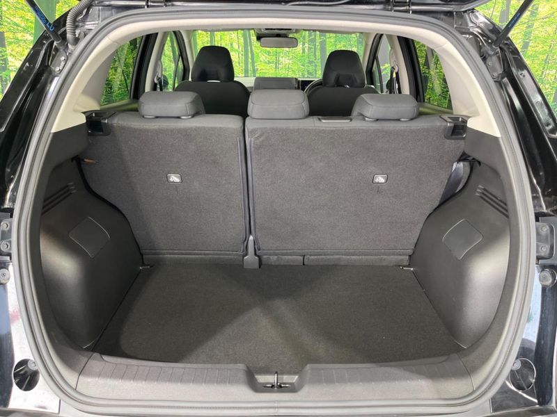2021 Nissan Note 6AA-E13 (UW-6a8bb5262d5ba)[21]