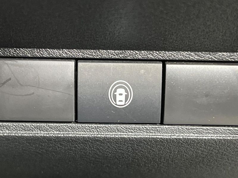 2022 Nissan Note 6AA-E13 (UW-6a8bb527f41ff)[5]