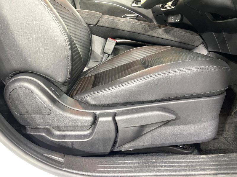 2023 Nissan Aura 6AA-FE13 (UW-6a8bb52ef2bd7)[22]