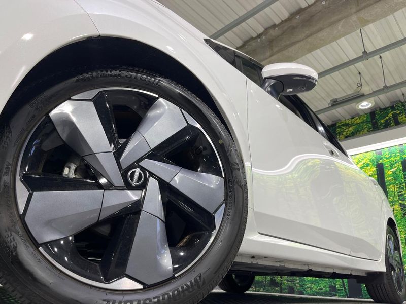 2023 Nissan Aura 6AA-FE13 (UW-6a8bb52ef2bd7)[11]