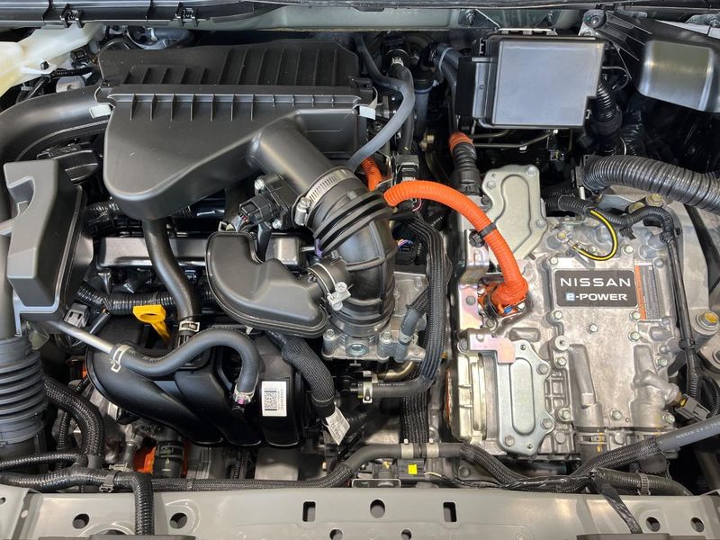 2025 Nissan Aura 6AA-FE13 (UW-6a8bb530f3551)[4]