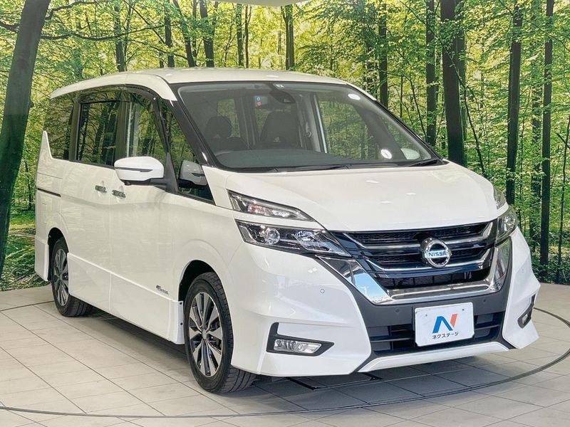 2017 Nissan Serena DAA-GFC27 (UW-6a8bb54b30a7a)[17]