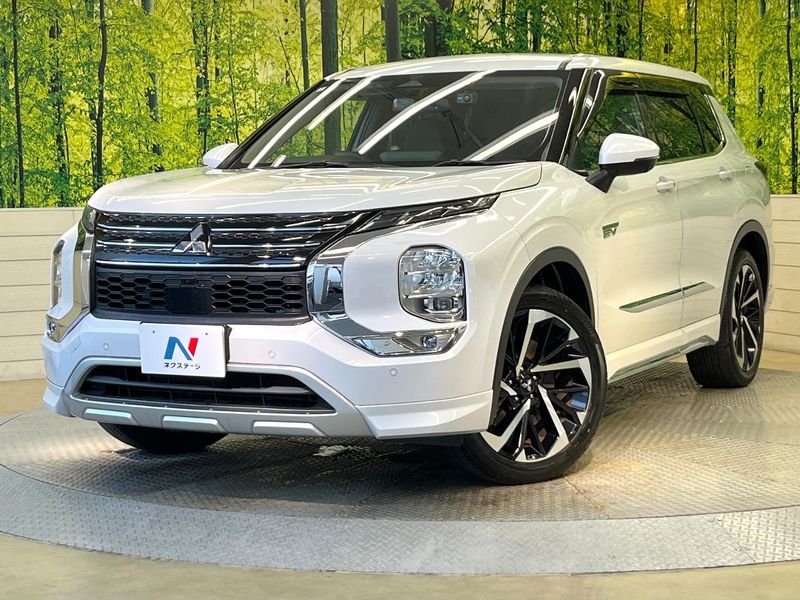 2022 Mitsubishi OUTLANDER PHEV 5LA-GN0W (UW-6a8bb55857d8f)[0]