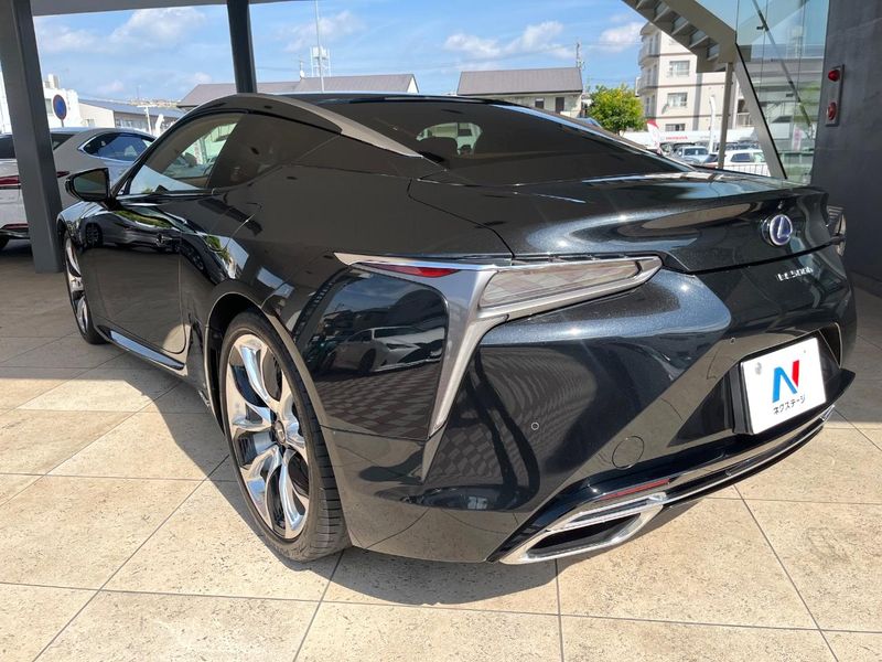 2018 Lexus LC DAA-GWZ100 (UW-6a8bb577bf340)[22]