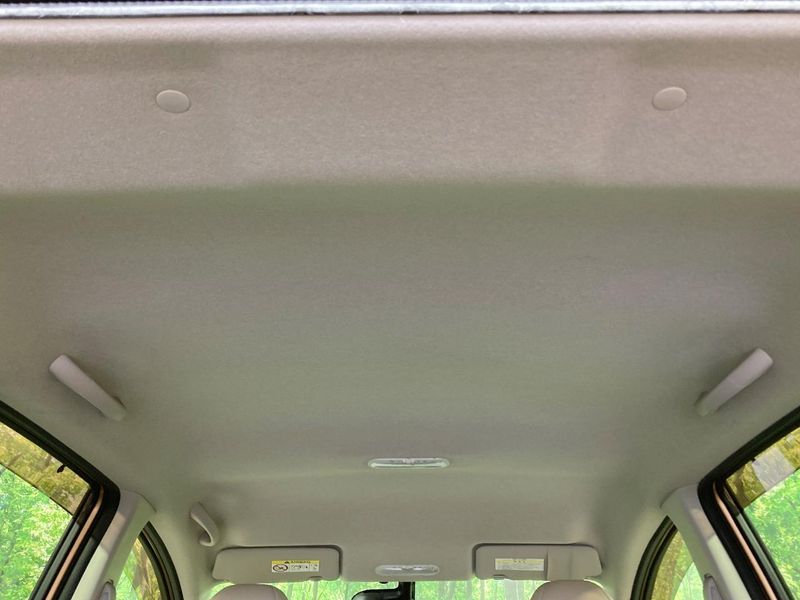 2016 Nissan Note DAA-HE12 (UW-6a8bb580be48e)[12]