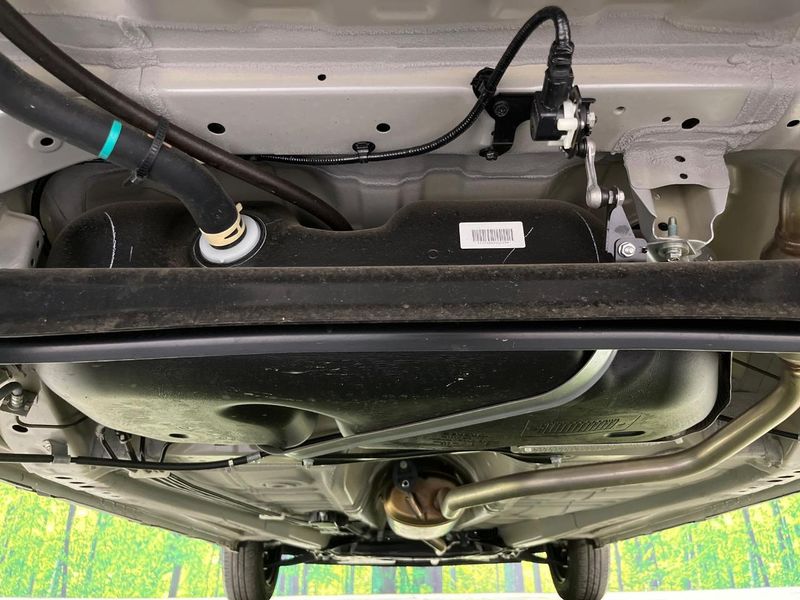 2025 Suzuki Alto Lapin LC 5BA-HE33S (UW-6a8bb592429ba)[26]