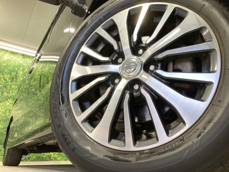 2015 Nissan Serena DAA-HFC26 (UW-6a8bb594e32d9)[25]