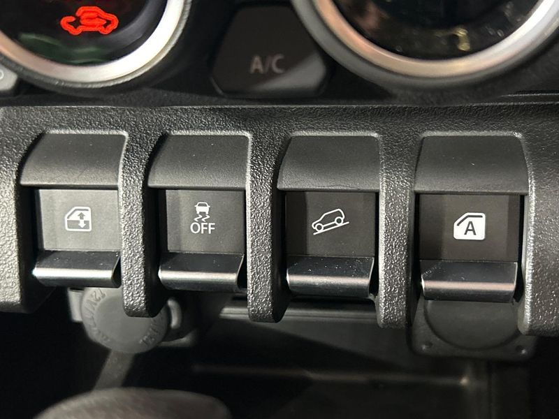 2024 Suzuki Jimny 3BA-JB64W (UW-6a8bb5a5b6f60)[21]