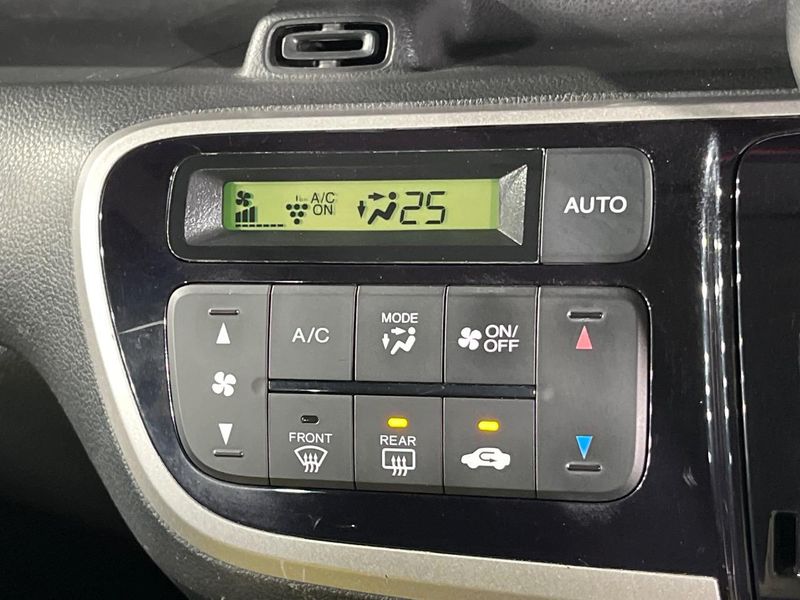 2015 Honda N-BOX DBA-JF1 (UW-6a8bb5b4dd204)[15]