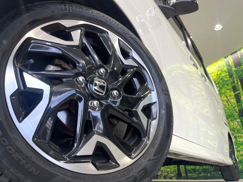 2018 Honda N-BOX CUSTOM DBA-JF3 (UW-6a8bb5ca935a4)[9]