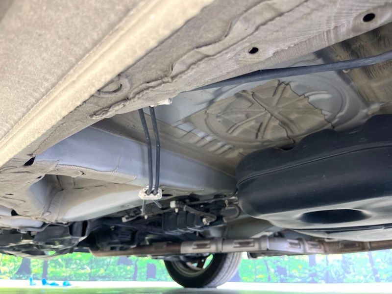 2018 Honda N-BOX CUSTOM DBA-JF3 (UW-6a8bb5ca935a4)[24]