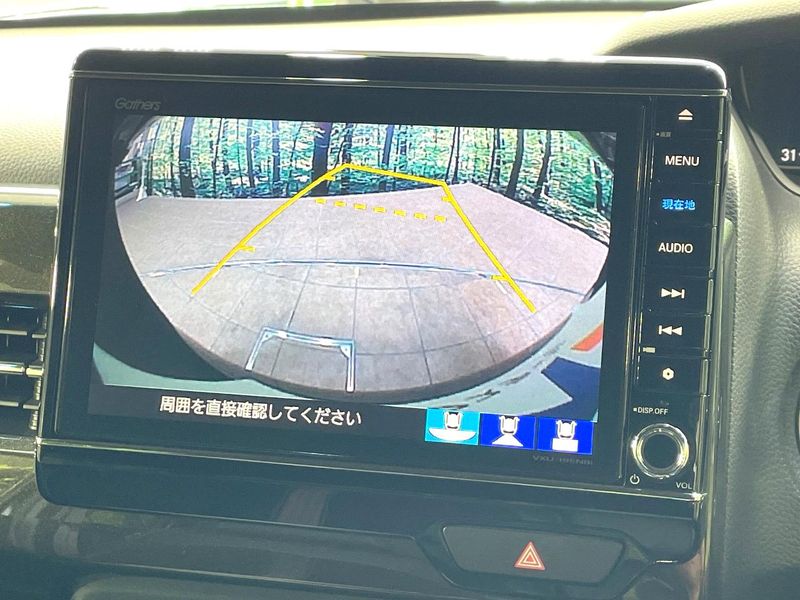 2019 Honda N-BOX CUSTOM DBA-JF3 (UW-6a8bb5cba3a65)[18]