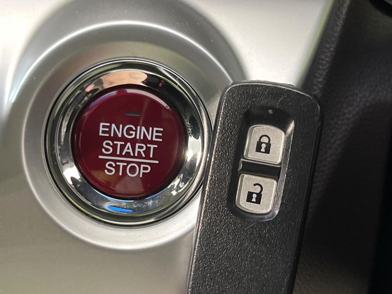 2014 Honda N-WGN Custom DBA-JH1 (UW-6a8bb5f72b76e)[6]