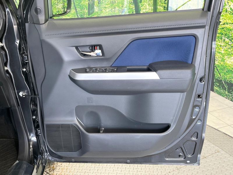 2017 Toyota Roomy DBA-M910A (UW-6a8bb6871558b)[12]