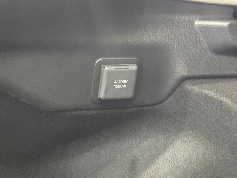2024 Toyota Prius 6AA-MXWH60 (UW-6a8bb72c7a5af)[21]