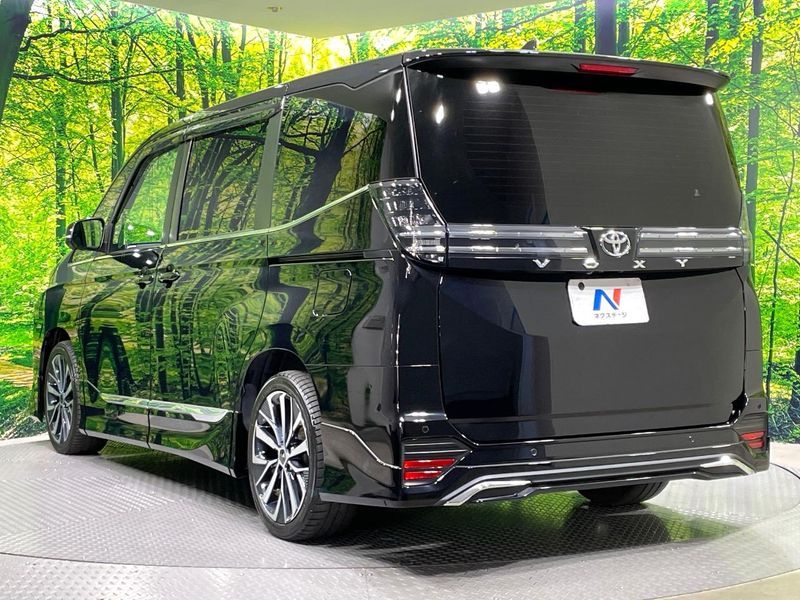 2023 Toyota Voxy 6BA-MZRA90W (UW-6a8bb7383fb54)[7]