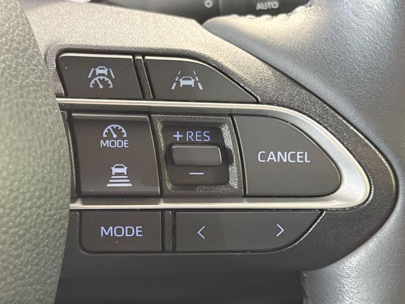 2023 Toyota Noah 6BA-MZRA90W (UW-6a8bb73c0cce6)[19]