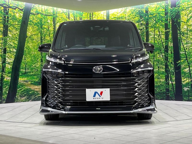 2023 Toyota Voxy 6BA-MZRA95W (UW-6a8bb73fc9582)[22]
