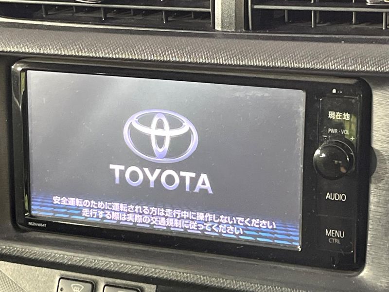 2014 Toyota Aqua DAA-NHP10 (UW-6a8bb74fdcb79)[5]