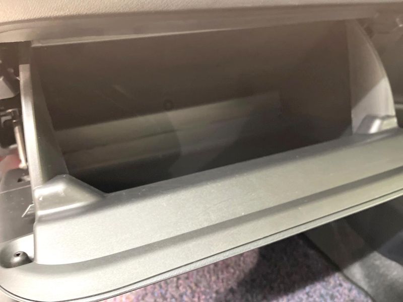 2017 Toyota Aqua DAA-NHP10 (UW-6a8bb7534c7f9)[7]
