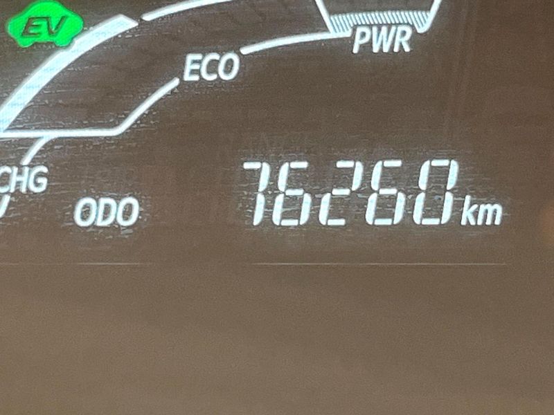 2017 Toyota Aqua DAA-NHP10 (UW-6a8bb7534c7f9)[2]