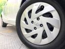 2017 Toyota Aqua DAA-NHP10 (UW-6a8bb7534c7f9)[25]