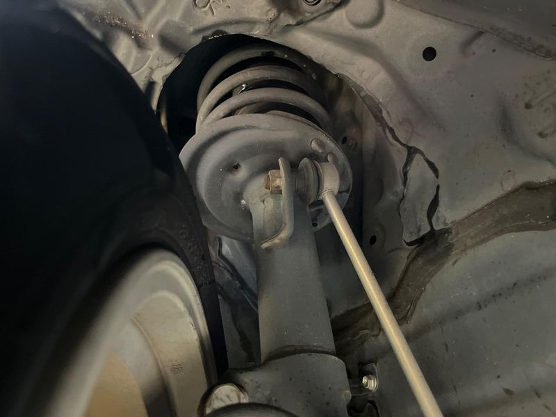 2017 Toyota Aqua DAA-NHP10H (UW-6a8bb75399239)[4]